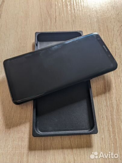Samsung Galaxy S9, 4/64 ГБ