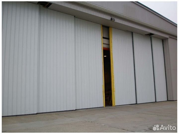 Ворота ангарные doorhan