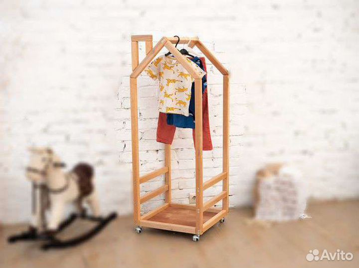 Вешалка напольная детская