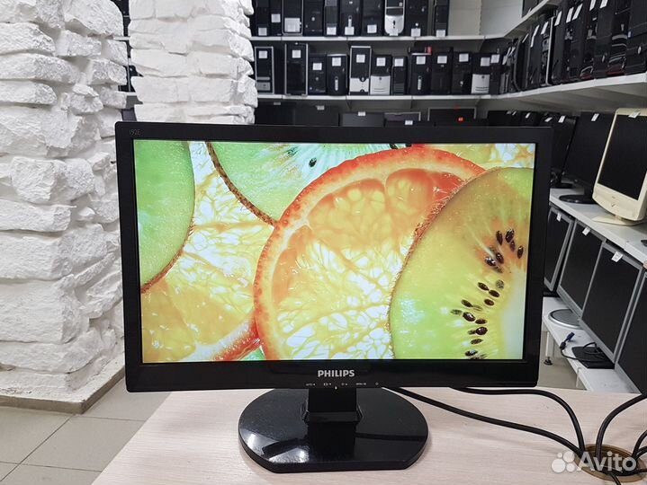 Монитор ЖК Philips 192E, экран 19