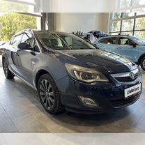 Opel Astra 1.6 AT, 2012, 140 000 км, с пробегом, цена 779 000 ру�б.