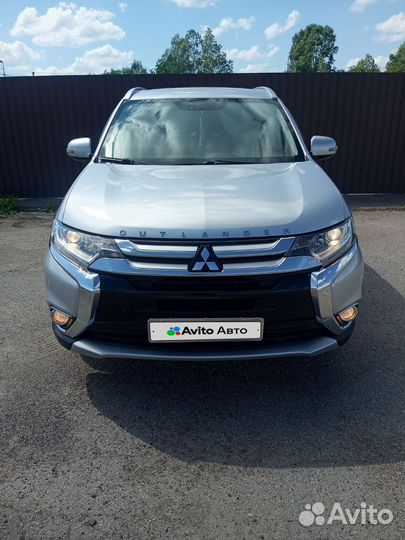 Mitsubishi Outlander 2.0 CVT, 2015, 95 751 км