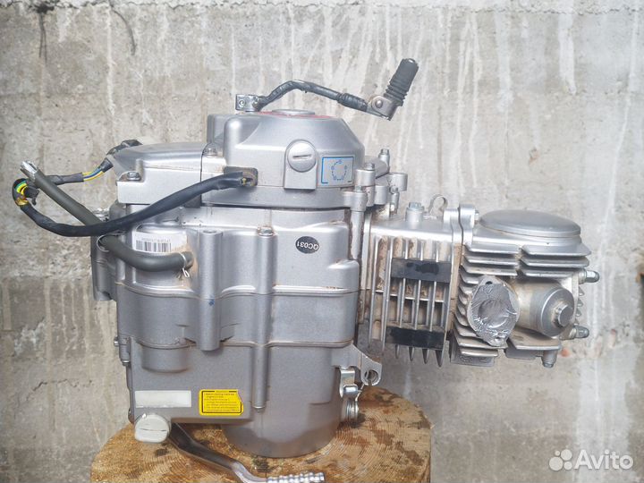 Двигатель на питбайк 125