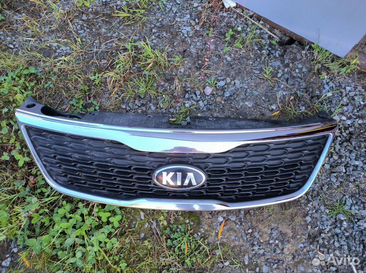 Решетка радиатора kia sorento 2