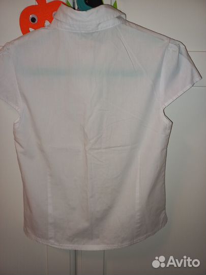 Продаю школьные блузки пакетом