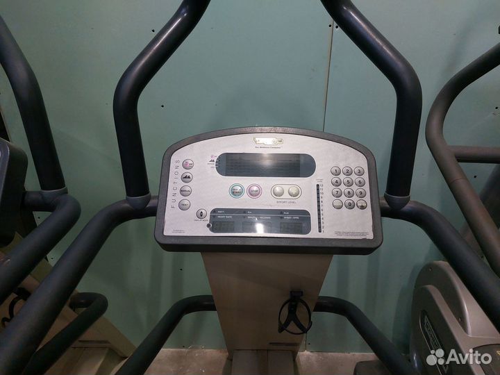 Technogym степпер xt