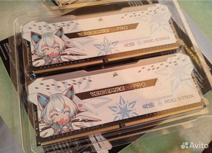 Оперативная память Corsair с аниме 2x8 гб