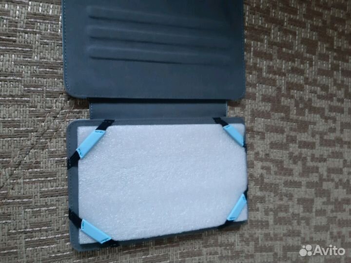 Новый Универсальный чехол с подставкой canyon (7