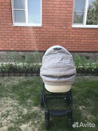 Детская коляски 3 в 1