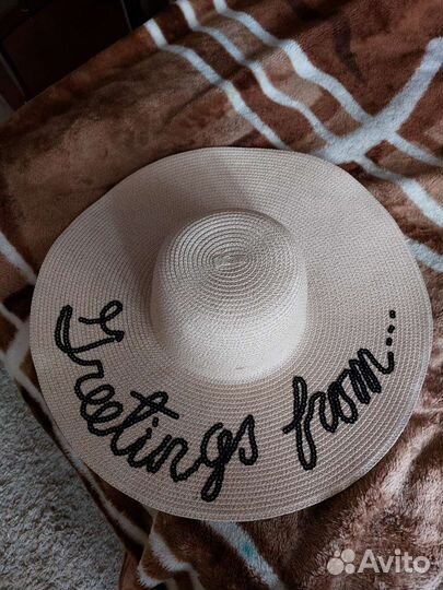 Шляпа женская с широкими полями