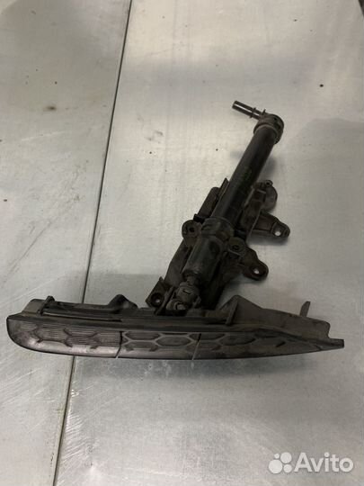 Форсунка омывателя фар Jeep Grand Cheerokee WK2