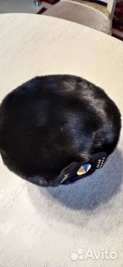 Берет женский зимний