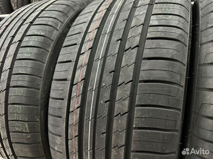 Tracmax X-Privilo RS01+ 265/50 R20 124