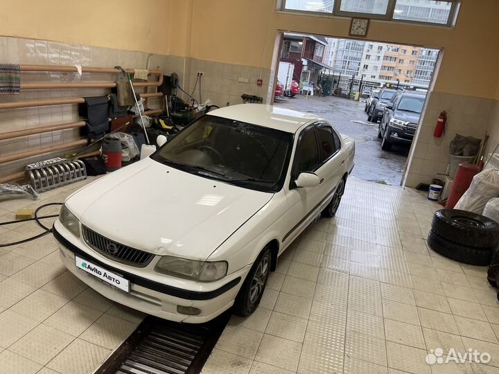 Nissan Sunny 1.5 AT, 1999, 232 000 км