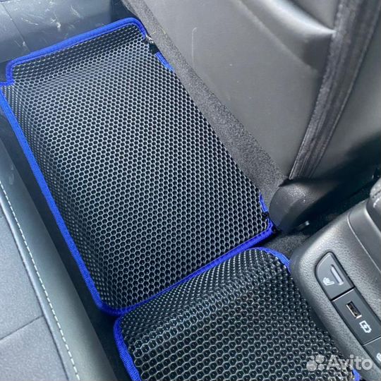 Коврики EVA 3Д на Веста серый+черный