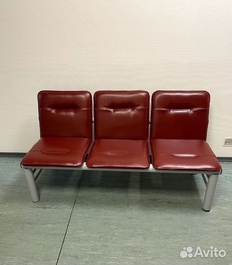 Кресло для посетителей трехсекционное 