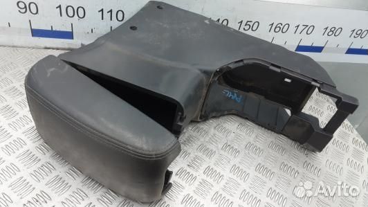 Подлокотник центральный citroen C-crosser (AML31IX