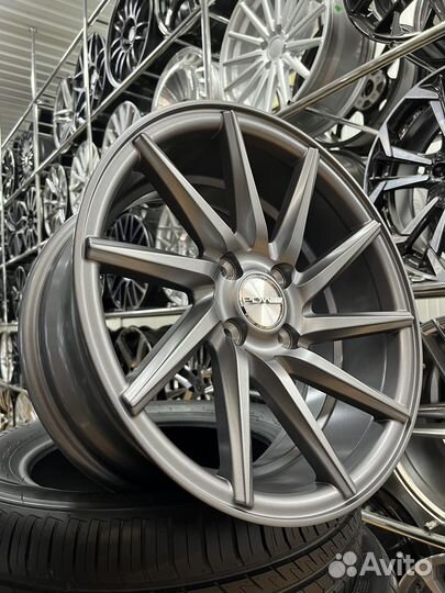 Диски литые R15 4*98 Vossen вертушки