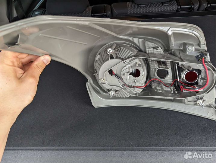 Фара задняя левая Toyota verso 2013