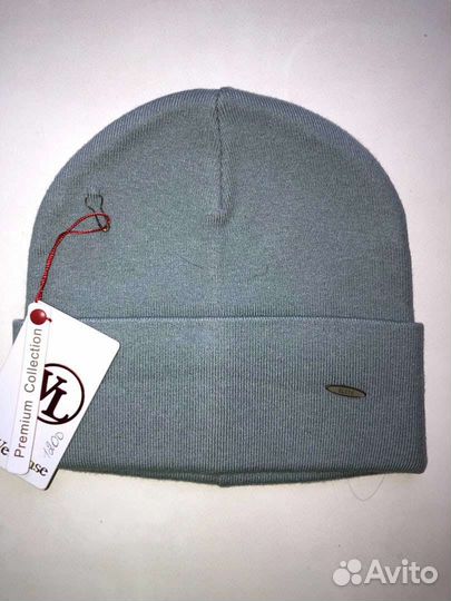 Шапка женская вязаная