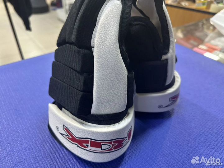 Краги игрока для х/ш RGX (детские) (10 )