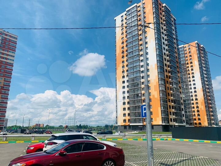 2-к. квартира, 66,1 м², 9/14 эт.