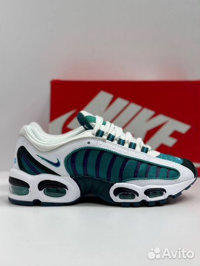 Nike Air Max Tailwind 4 