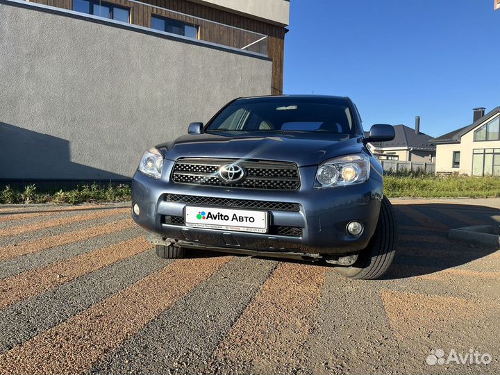 Toyota RAV4 2.0 AT, 2008, 150 000 км