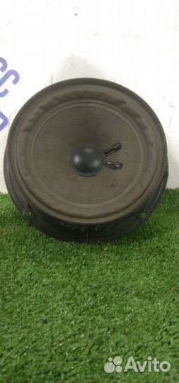 Динамик задний правый Volkswagen Passat B6 седан