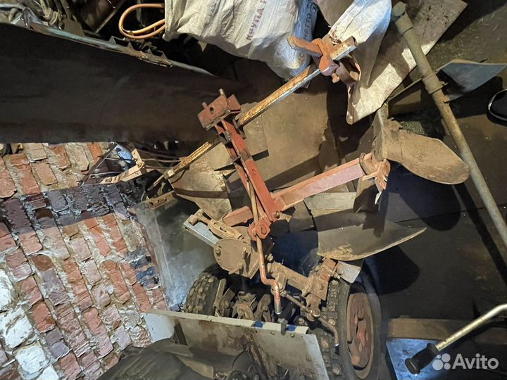 Мини-трактор, 2015