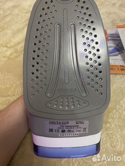 Утюг Delta Lux