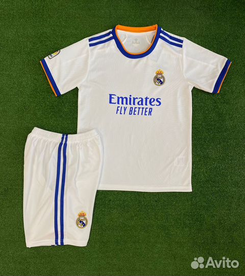 Детская футбольная форма Реал Мадрид 2021/22