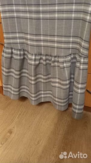 Платье zara 42 размера