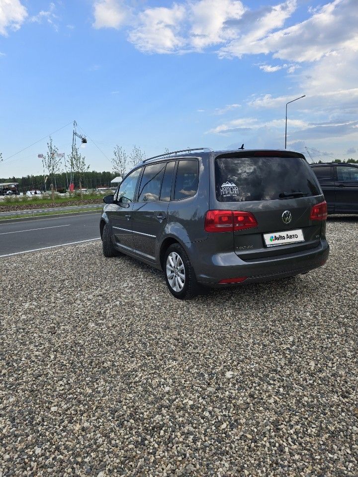 Volkswagen Touran: фото из отзыва