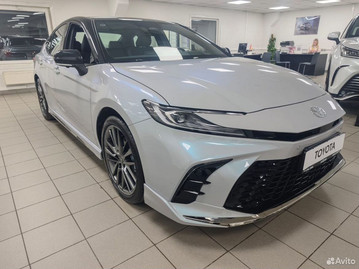 Toyota Camry 2.0 CVT, 2026