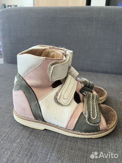 Детская обувь пакетом