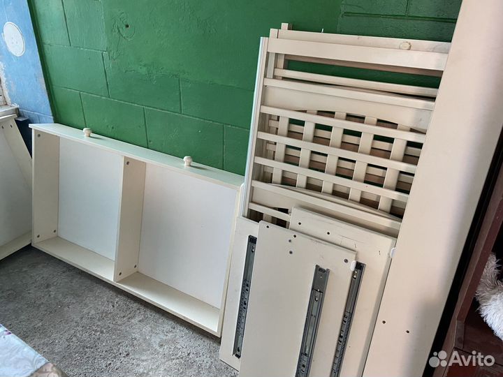 Кровать-трансформер с комодом б/у