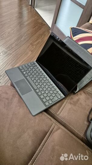 Ноутбук Lenovo miix 720-12IKB