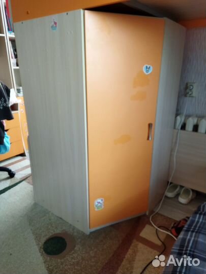 Детский шкаф для одежды бу