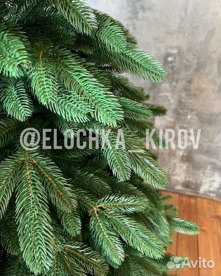 Ель искусственная