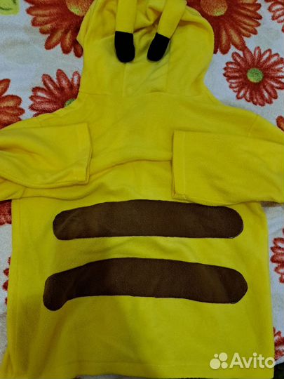 Толстовка Пикачу