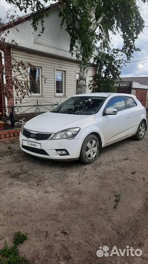 Kia Ceed 1.6 AT, 2010, 159 300 км