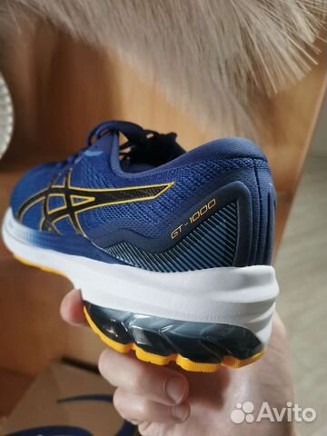 Беговые кроссовки asics gt 1000