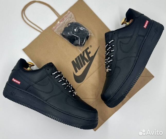 Nike Air Force 1 Low & Supreme Black