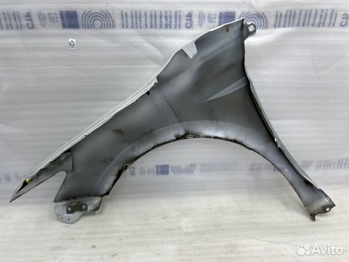 Крыло переднее правое Тoyota Camry V70/V75