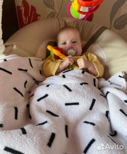 Детские электронные качели для новорождённых