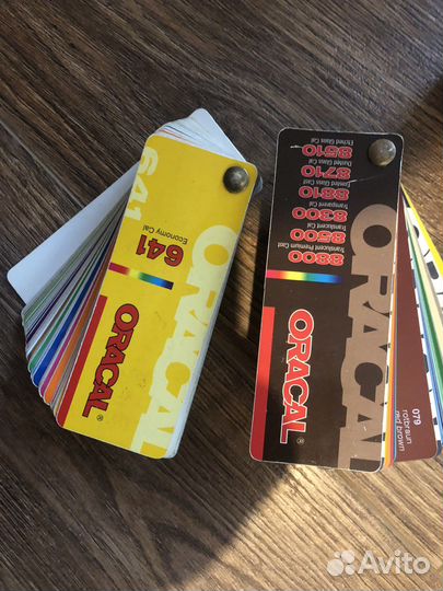 Веер палитра pantone