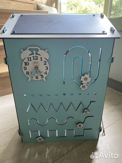 Бизиборд домик