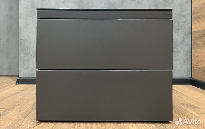 Тумба прикроватная