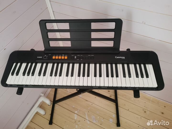 Синтезатор Casio CT-S100